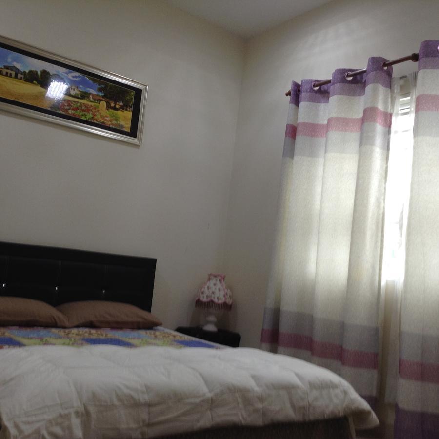 Kenanga Homestay ニライ エクステリア 写真
